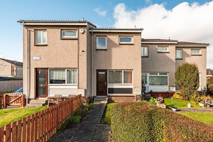 2 Bedroom Terraced House For Sale In Backlee, Edinburgh, EH16