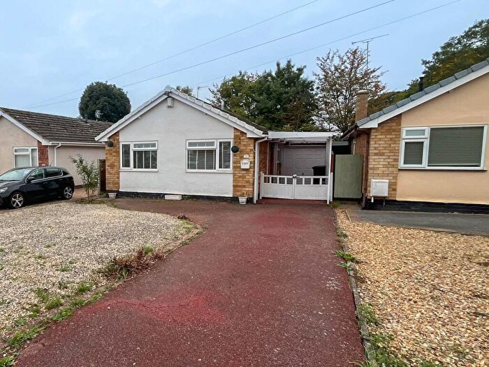 2 Bedroom Bungalow For Sale In Whittle Close, Bilton, Rugby, CV22