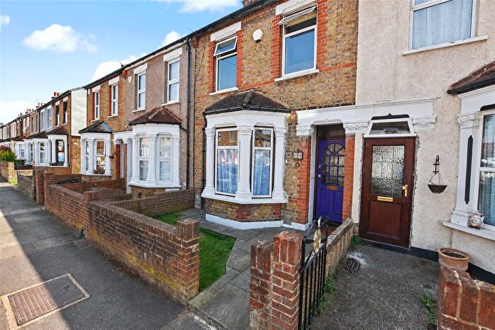 2 Bedroom Terraced House For Sale In Palmeira Road, Bexleyheath, DA7