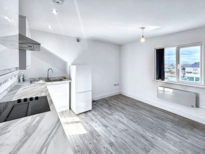 1 Bedroom Flat To Rent In Lodge Causeway, Fishponds, Bristol, BS16