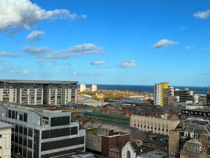 Apartment To Rent In Upper Market Square, Sunderland, SR1