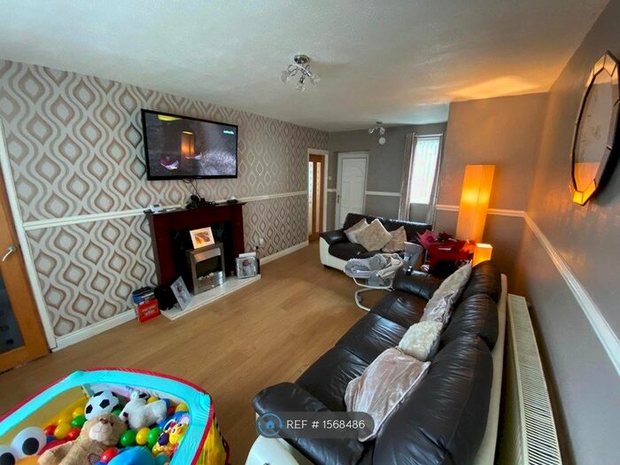 2 Bedroom Terraced House To Rent In Grange Walk, Middleton, Manchester, M24