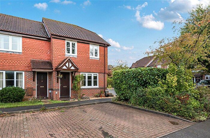 3 Bedroom End Of Terrace House For Sale In Neville Drive, Romsey, Hampshire, SO51