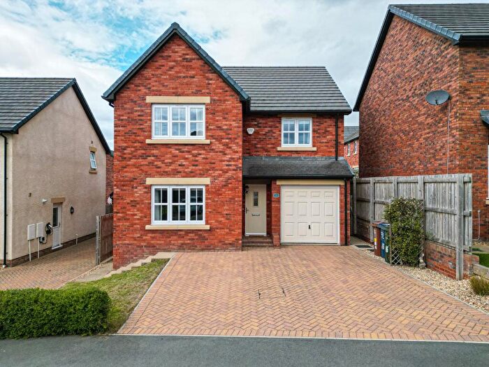 4 Bedroom Detached House For Sale In Drumburgh Grove, Throckley, Newcastle Upon Tyne, NE15