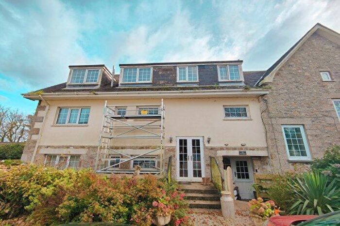 2 Bedroom Flat To Rent In Stithians, Truro, TR3
