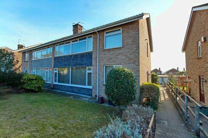 2 Bedroom Apartment To Rent In Northover Road, Westbury On Trym, Bristol, BS9