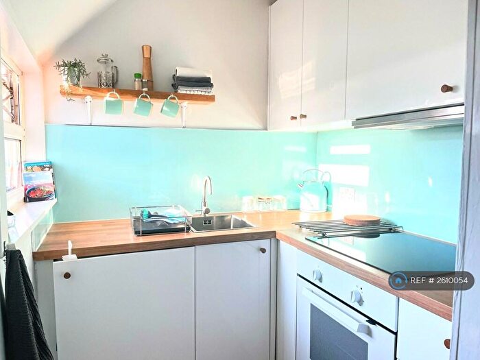 1 Bedroom Flat To Rent In Portobello High Street, Edinburgh, EH15