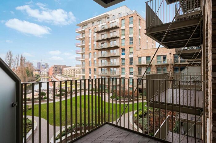 Apartment For Sale In Lavey House, Wembley, HA0