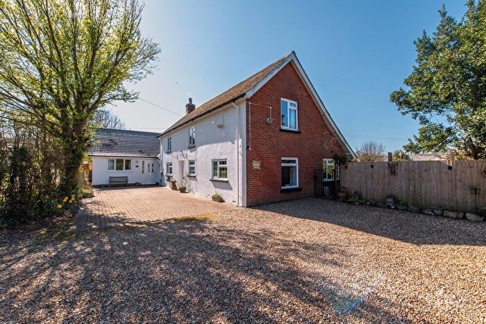 6 Bedroom Detached House For Sale In Shanklin Road, Sandford, Ventnor, PO38