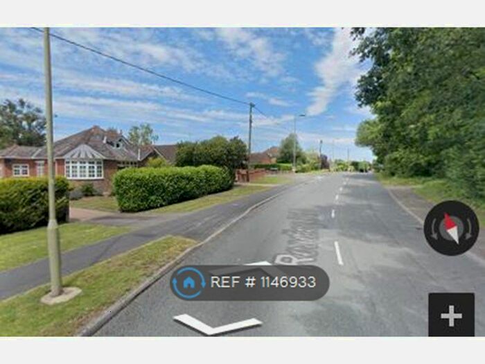 3 Bedroom Semi-Detached House To Rent In Reading Road, Chineham, RG24