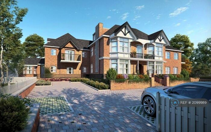 2 Bedroom Flat To Rent In Rectory Avenue, High Wycombe, HP13