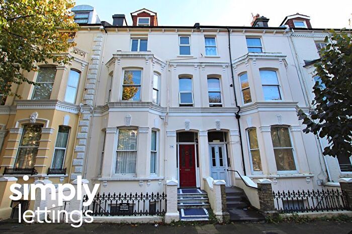 1 Bedroom Flat To Rent In Tisbury Road, Hove, BN3