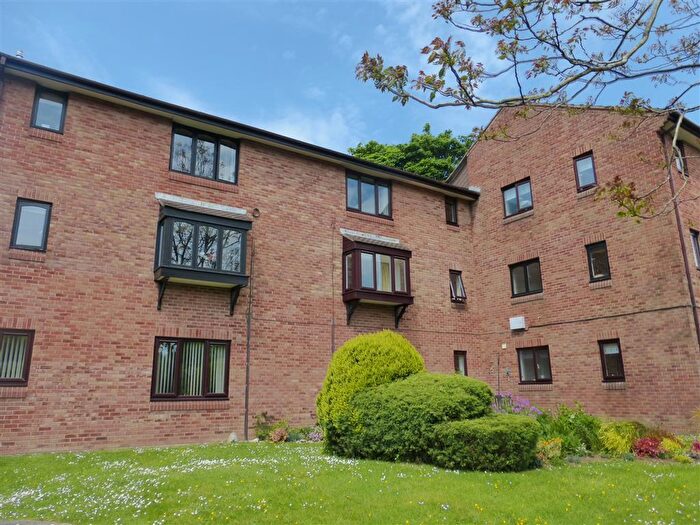 2 Bedroom Flat To Rent In St Marys Court, Plymouth, PL7