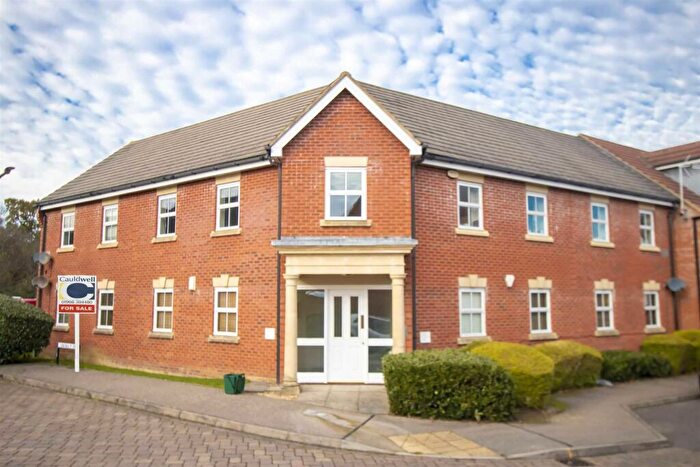 2 Bedroom Apartment For Sale In Kendall Place, Medbourne, MK5