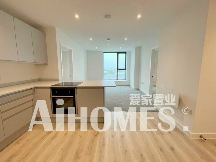 2 Bedroom Flat For Sale In , No. Old Trafford Park, Wharf End, Trafford Park, M17