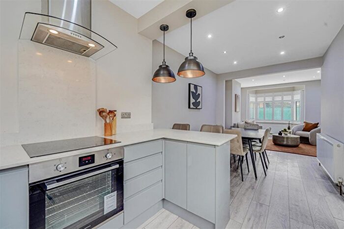 3 Bedroom Terraced House To Rent In Shipman Road, London, E16