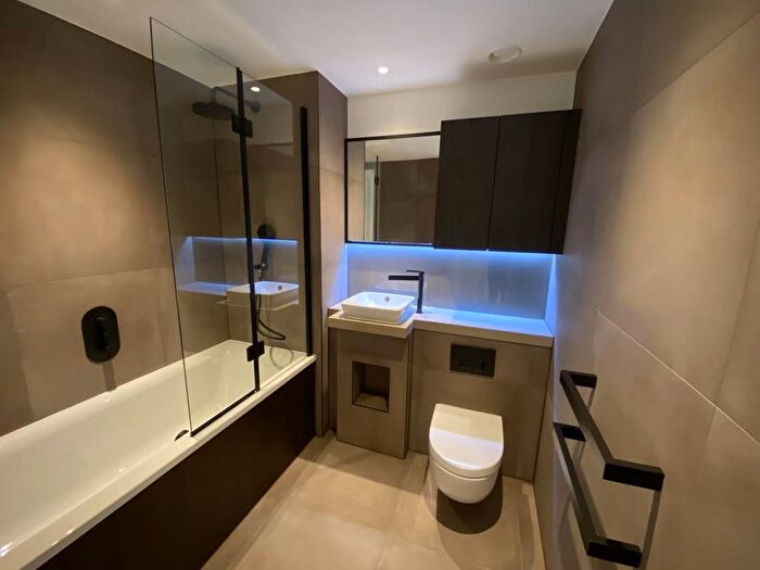 1 Bedroom Flat To Rent In Exchange Gardens, London, SW8