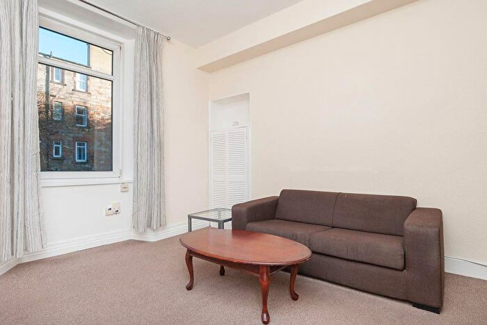 1 Bedroom Flat To Rent In L Murdoch Terrace, Edinburgh, EH11