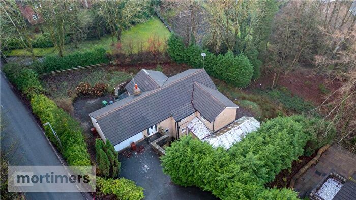 4 Bedroom Detached House For Sale In Billinge End Road, Blackburn, Lancashire, BB2