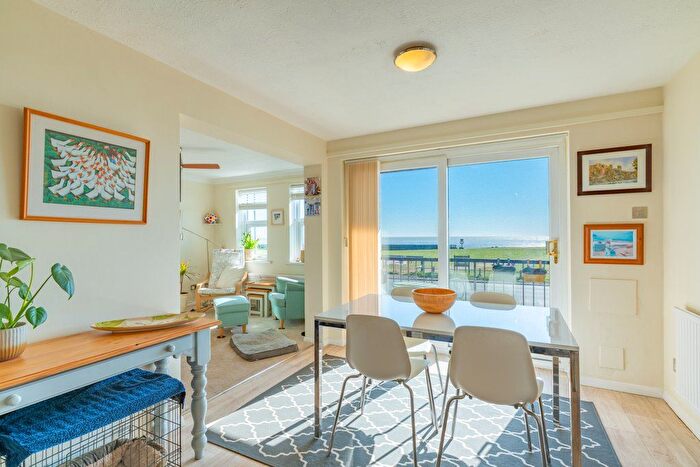 2 Bedroom Flat For Sale In , Grand Court, Grand Parade, New Romney, Kent., TN28