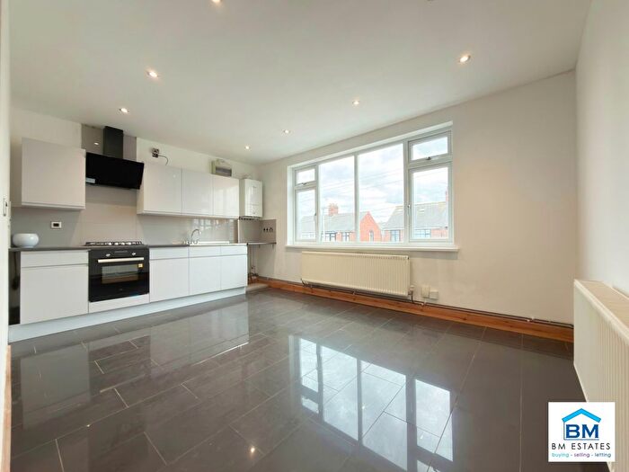 1 Bedroom Flat To Rent In Clumber Road, Leicester, LE5