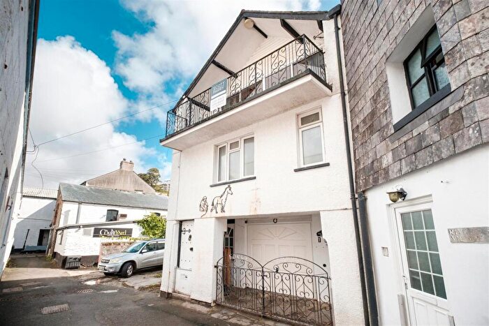 3 Bedroom End Of Terrace House For Sale In The Quay, Looe, PL13