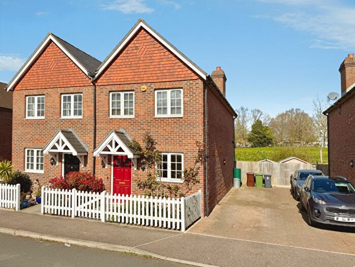 2 Bedroom Semi Detached House For Sale In Pierce Lane, Tenterden, TN30