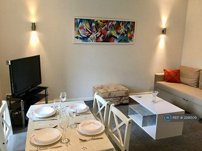 1 Bedroom Flat To Rent In Riverside Court, Balloch, Alexandria, G83