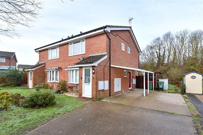 1 Bedroom Flat For Sale In Firs Lane, Cheriton, Folkestone, Kent, CT19