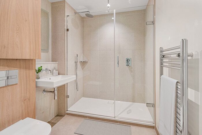 Studio To Rent In Biscuit Walk, Bermondsey, London, SE16