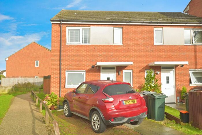 3 Bedroom Detached House For Sale In Waltham Place, Ashford, Kent, TN23