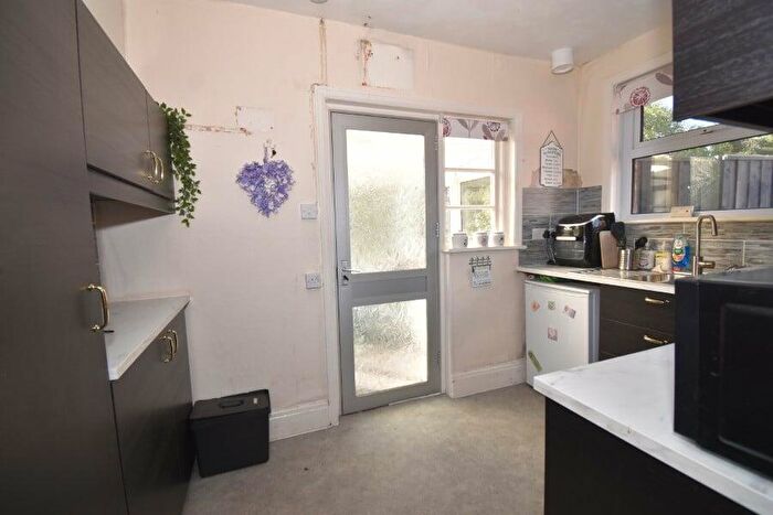 2 Bedroom Semi-Detached Bungalow For Sale In Woolsery Grove, Whipton, Exeter, EX4