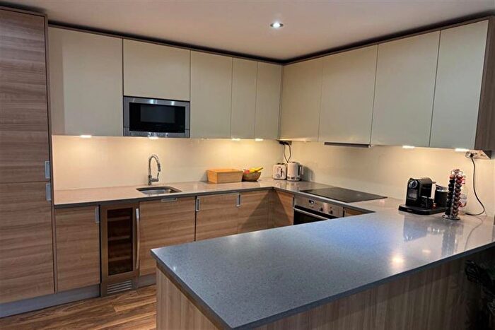 2 Bedroom Flat To Rent In Cavendish House, Boulevard Drive, Colindale, NW9