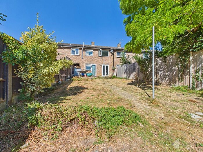 2 Bedroom Terraced House For Sale In Cook Road, Chells, Stevenage, SG2