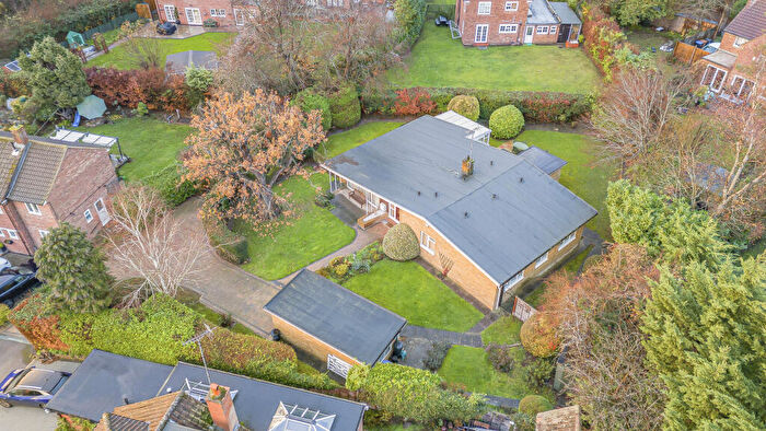 4 Bedroom Detached Bungalow For Sale In Aldock, Welwyn Garden City, Hertfordshire, AL7