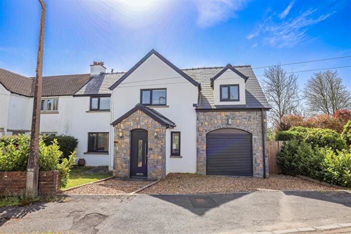 4 Bedroom Semi-Detached House For Sale In Porth-Y-Green Close, Llanblethian, Cowbridge, Vale Of Glamorgan, CF71