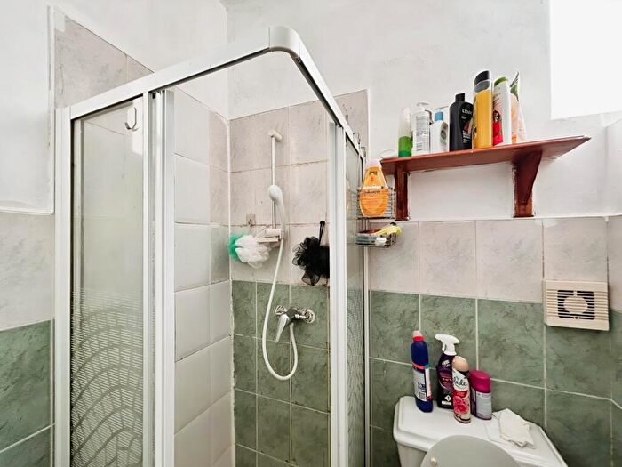 4 Bedroom Terraced House To Rent In Cyril Street, Rusholme, M14