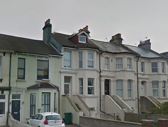 2 Bedroom Flat To Rent In Trafalgar Road, Portslade, Brighton, BN41