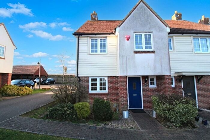 3 Bedroom Terraced House To Rent In Old Rectory Drive, Hatfield, AL10