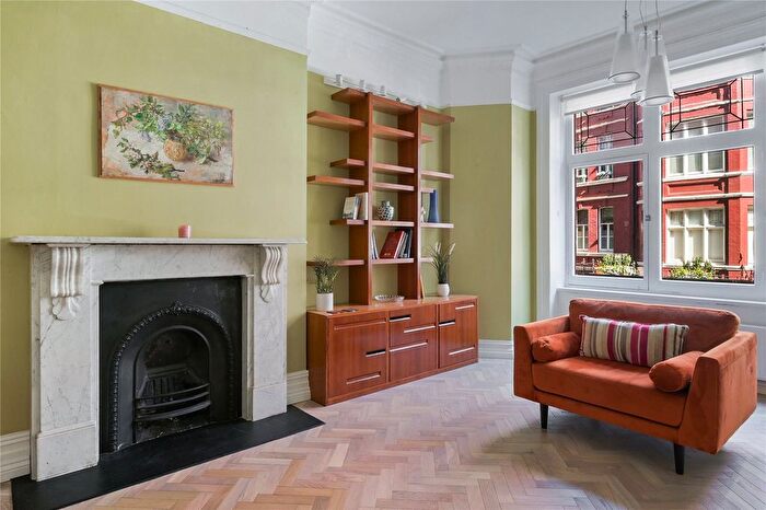 4 Bedroom Flat To Rent In Hyde Park Mansions, Cabbell Street, NW1