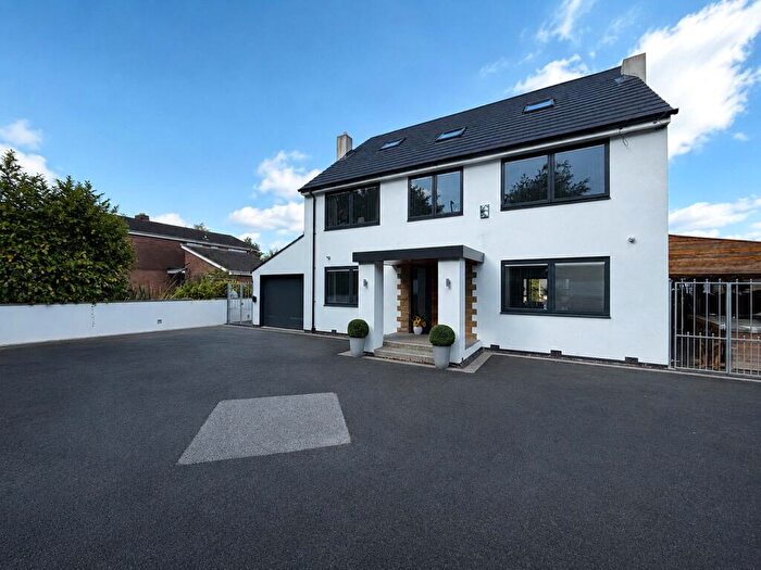 5 Bedroom Detached House For Sale In Old Hall Garth, Micklefield, LS25