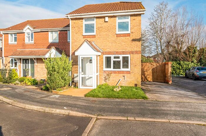 3 Bedroom End Terrace House For Sale In Madison Close, Gosport, Hampshire, PO13
