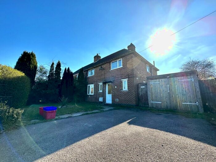 3 Bedroom Semi-Detached House To Rent In Woodhouse Road, Coalville, LE67