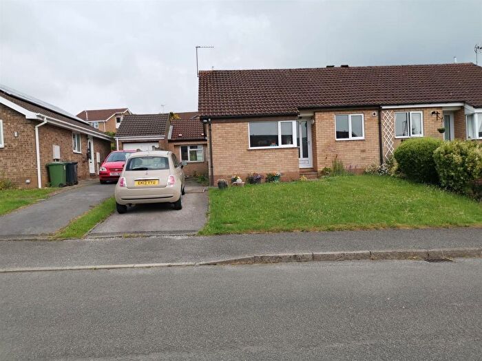 2 Bedroom Property To Rent In Stoke Close, Belper, DE56