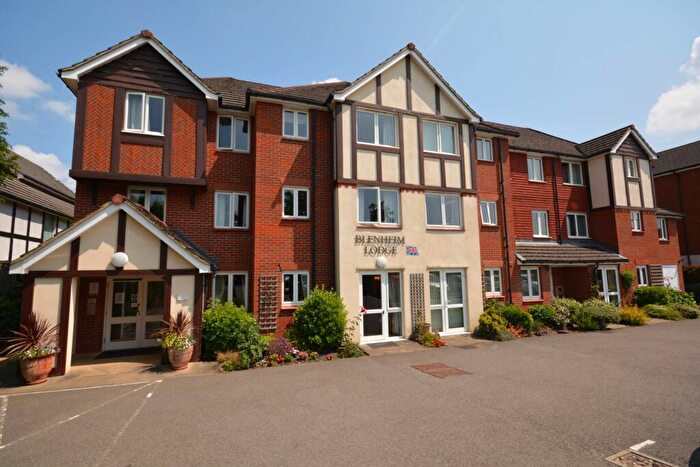 1 Bedroom Retirement Property For Sale In Blenheim, Amersham, HP6