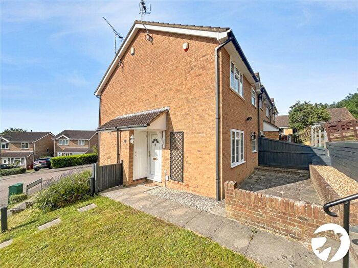1 Bedroom End Of Terrace House To Rent In Stonecross Lea, Chatham, Kent, ME5