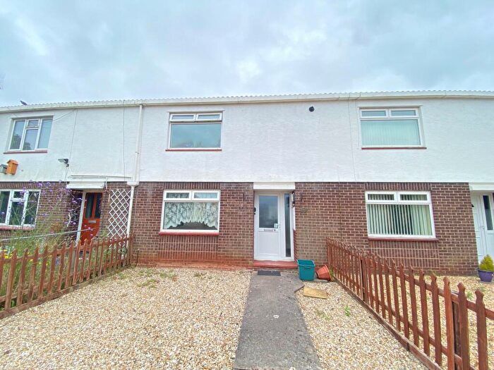 3 Bedroom Terraced House To Rent In Lapwing Gardens, Bristol, BS16