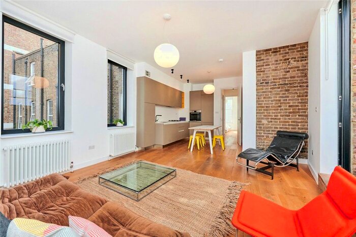 2 Bedroom Flat To Rent In Jamestown Road, Lockhouse, NW1