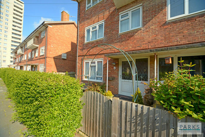 2 Bedroom Maisonette To Rent In Essex Street, Brighton, BN1