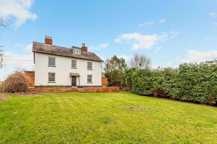 5 Bedroom House To Rent In Daventry, NN11